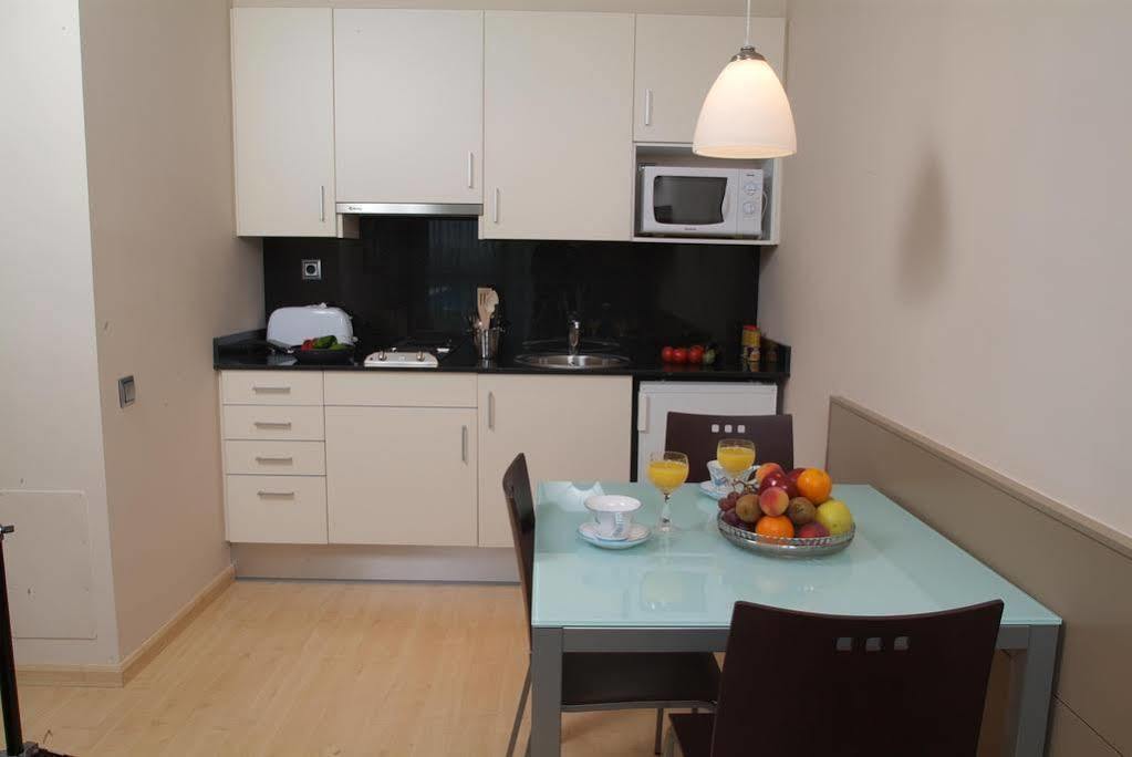 Apartamentos Royal Marina Gardens Castelldefels Zewnętrze zdjęcie
