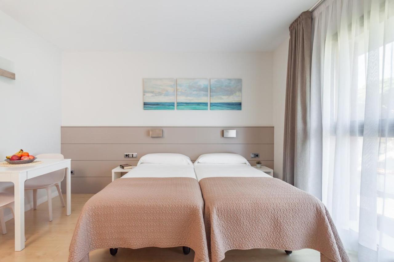 Apartamentos Royal Marina Gardens Castelldefels Zewnętrze zdjęcie