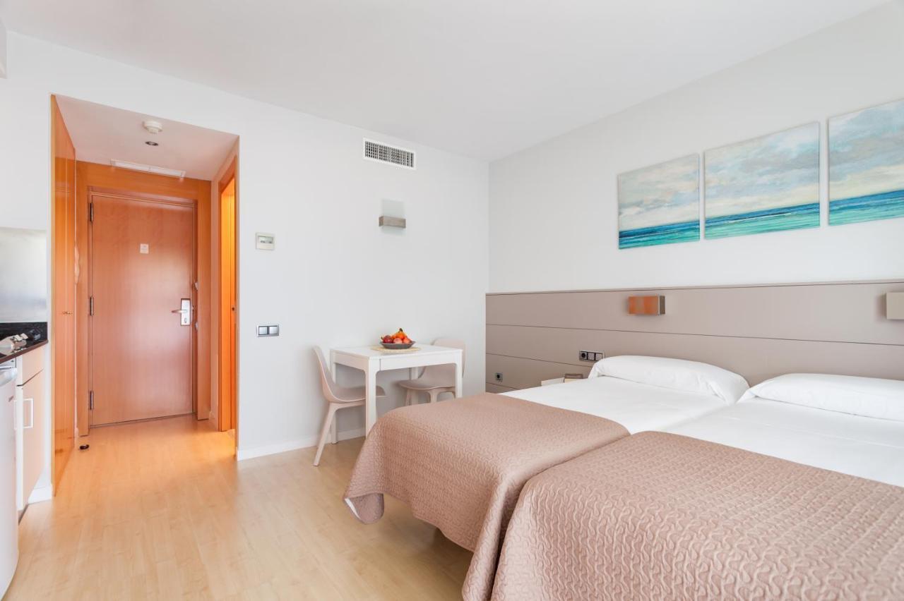 Apartamentos Royal Marina Gardens Castelldefels Zewnętrze zdjęcie